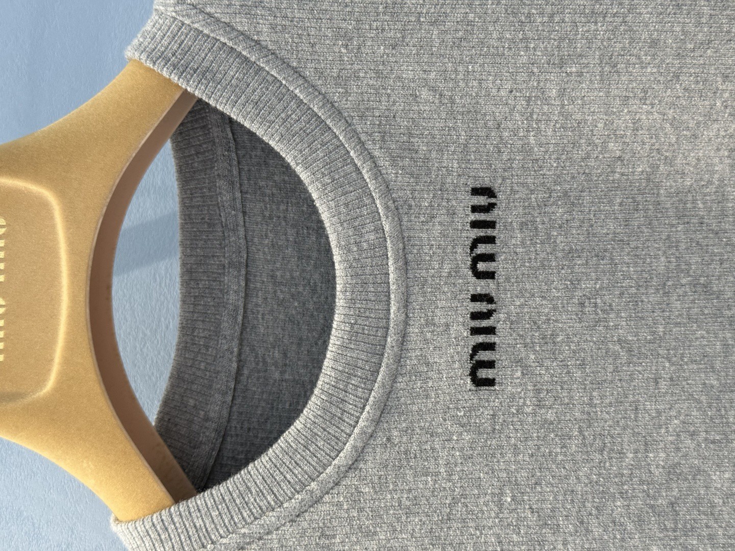 Miu Round Neck Gray Knit Short Sleeve