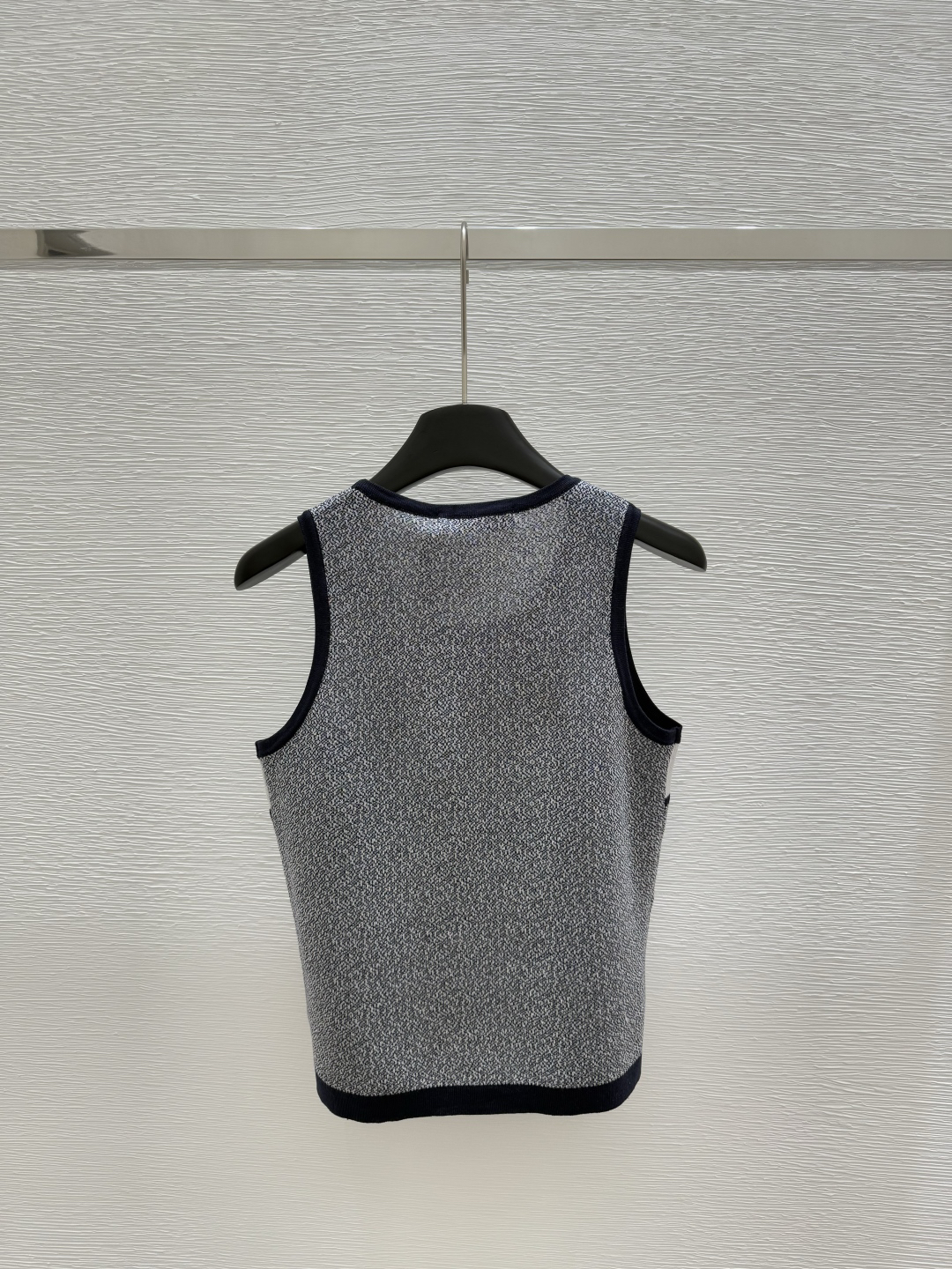 DIO25SS Crew Neck Colour Block Letter Knit Vest
