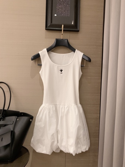 DIO25SS Embroidered Hem Patchwork Puffy Dress