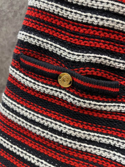 Gucc25SS vintage black, white and red colourway knit dress