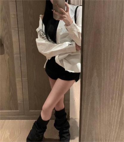 LOE White Simple Logo Shirt