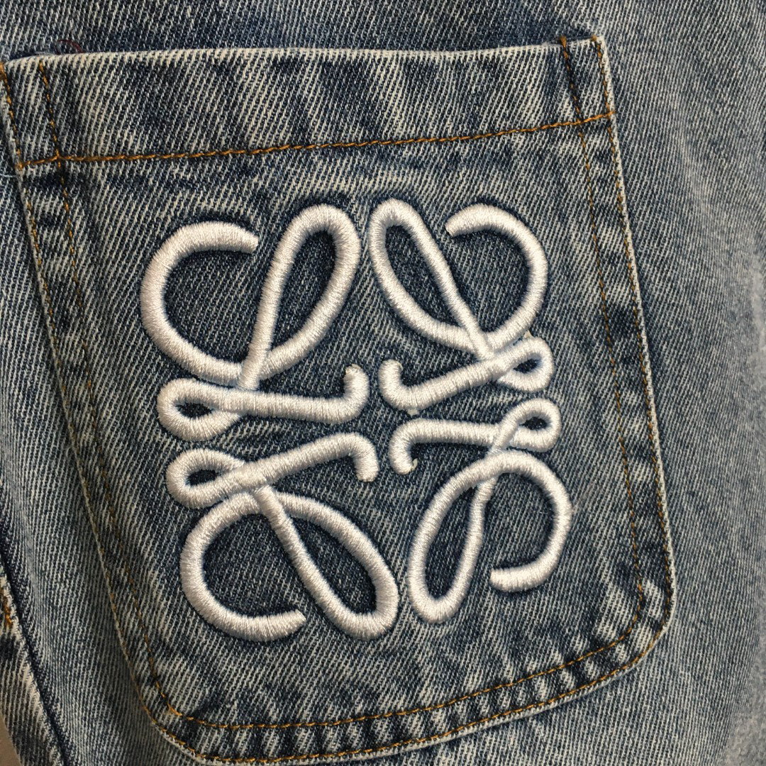 LOE25SS Embroidered Slim Fit Denim Trousers
