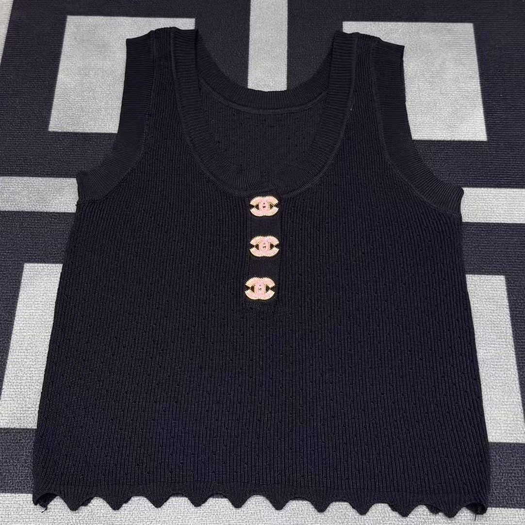 CHNEL buttoned knit vest