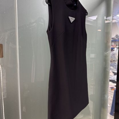 Pra 2025 Elegant Sleeveless Dress