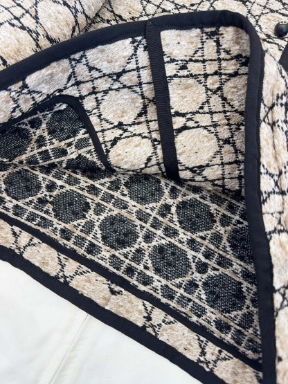 DIO Luxury Fragrance Style Long Sleeve Jacket