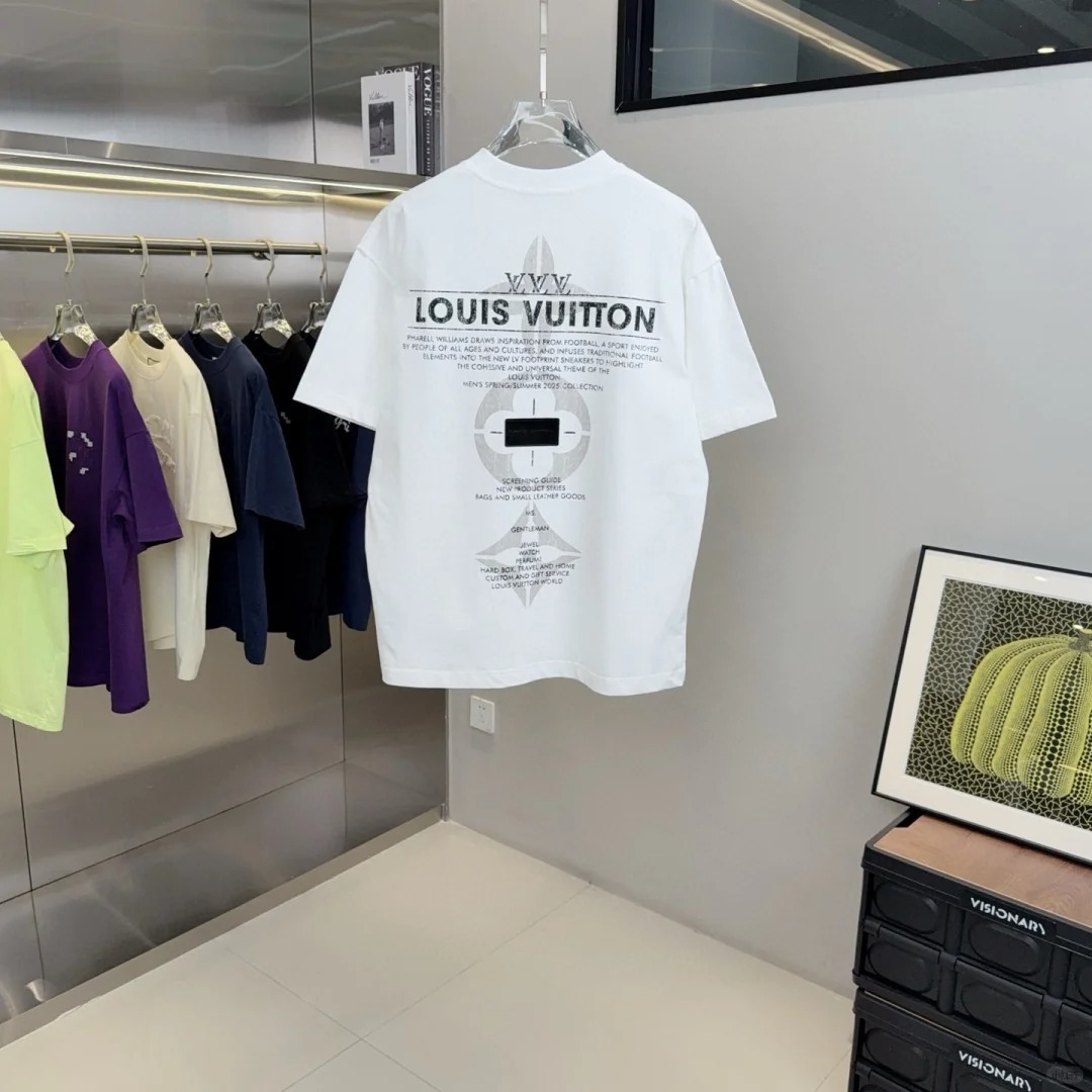 Louis Vuit25SS Printed Leather Label Reverse Sleeve T-Shirt