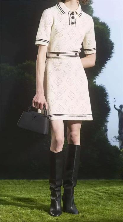 Louis Vuit2025SS College Style Knitted Polo Neck Short Sleeve Dress