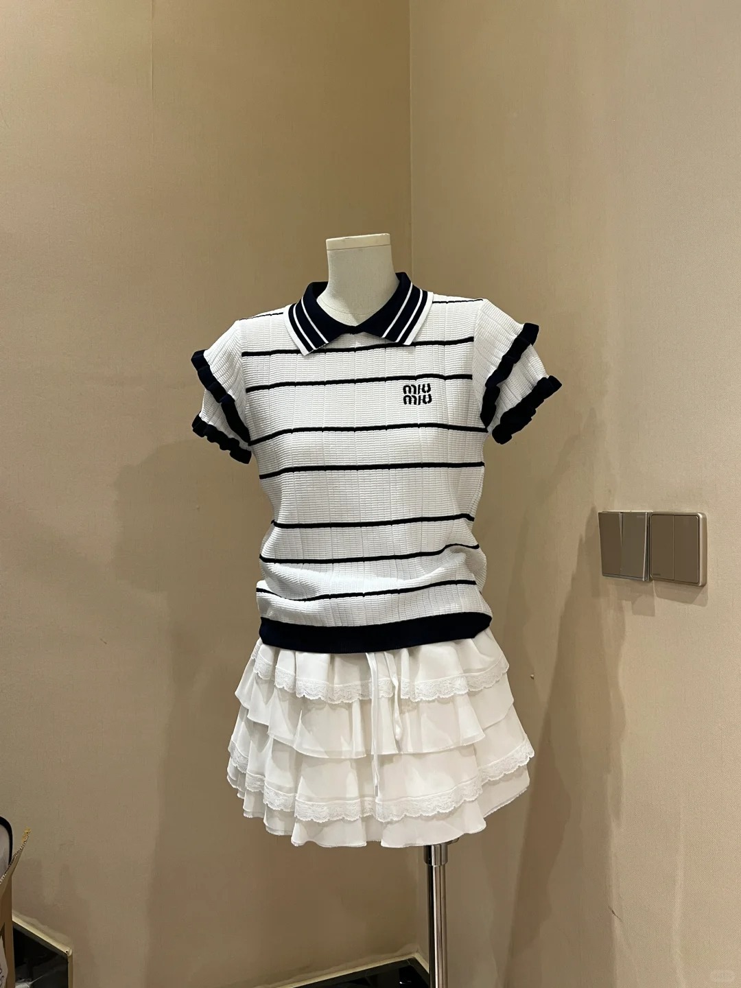 MIU25SS Embroidered Logo Short Sleeve T-Shirt