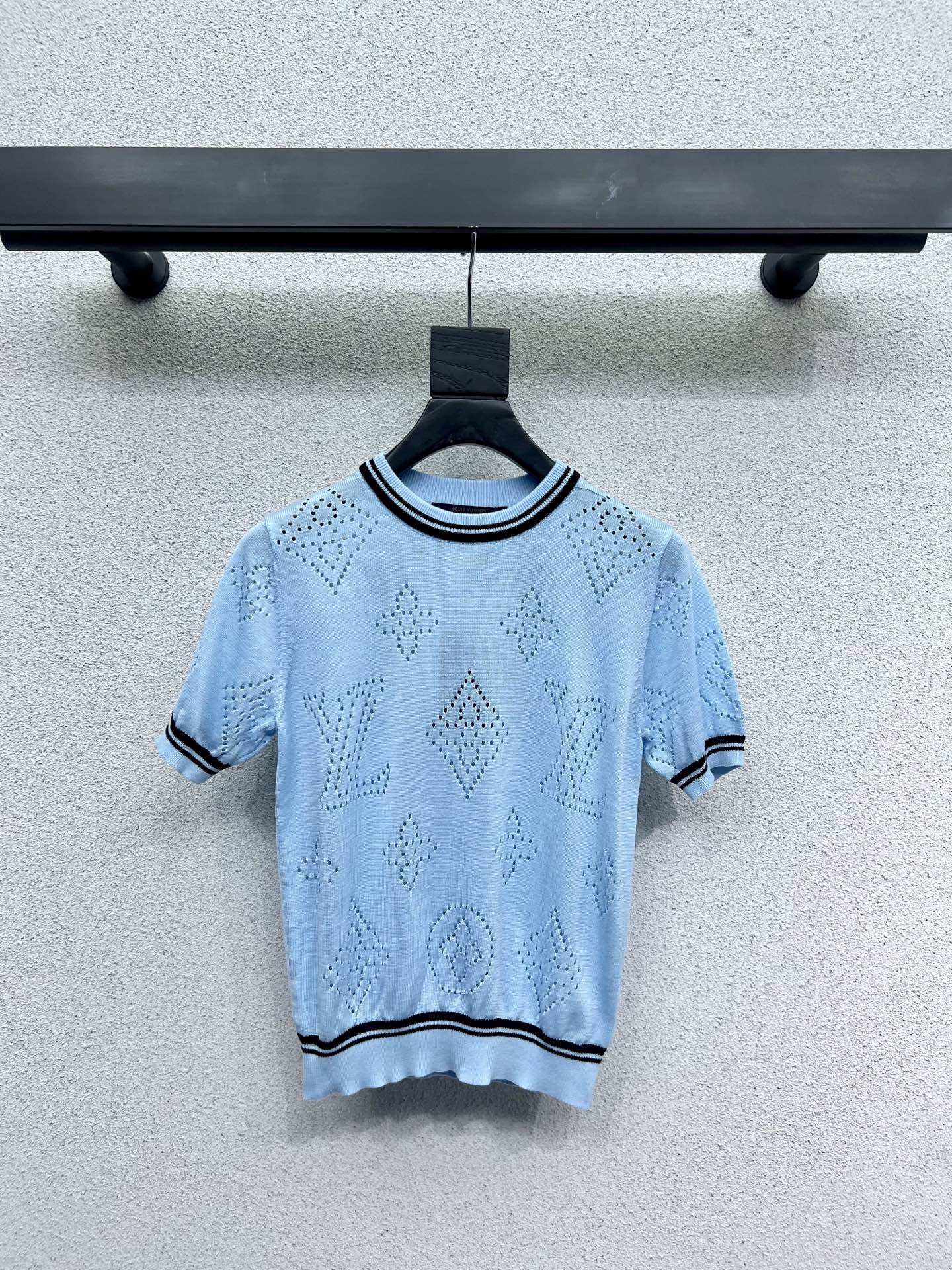 LOUIS VUIT25SS knitted wool short sleeve top