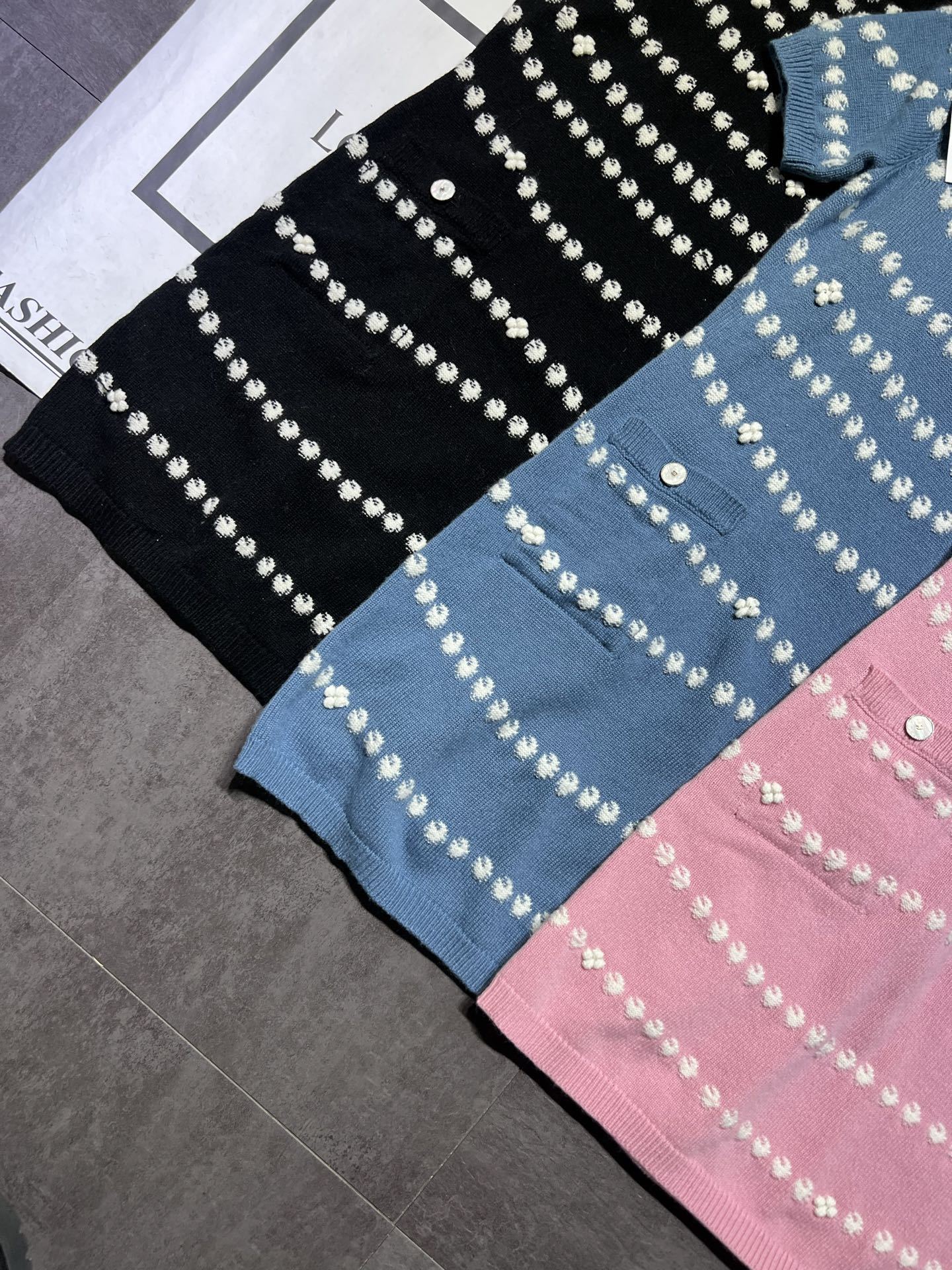 CHANE25SS Polka Dot Short Sleeve Knit Dress