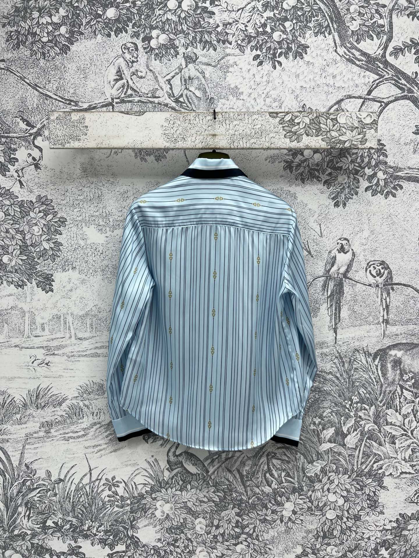 GUCC25SS Striped Saddle Button Pattern Lapel Shirt