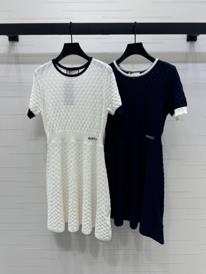 GUCC25SS round neck short sleeve knit dress
