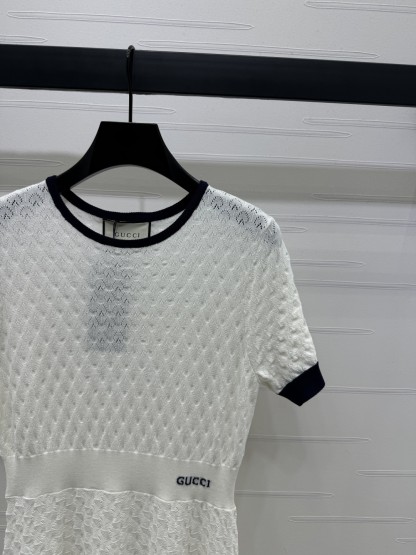 GUCC25SS round neck short sleeve knit dress