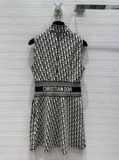 DIO three-dimensional knit jacquard dress