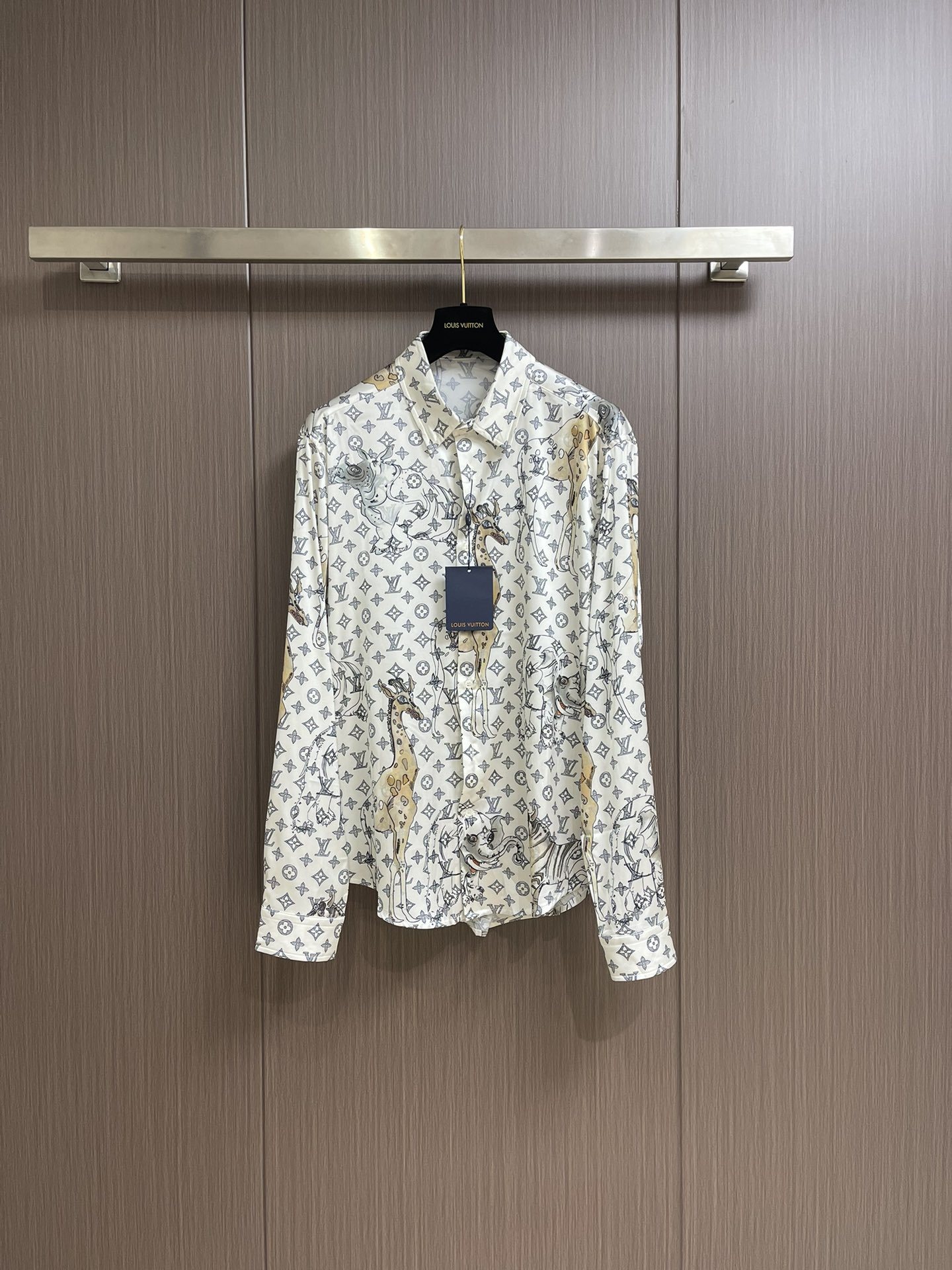 LU25SS Old Flower Animal Shirt