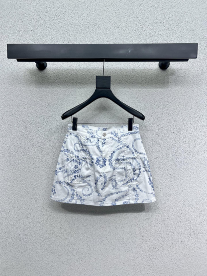 CHANE25SS Denim Half Skirt