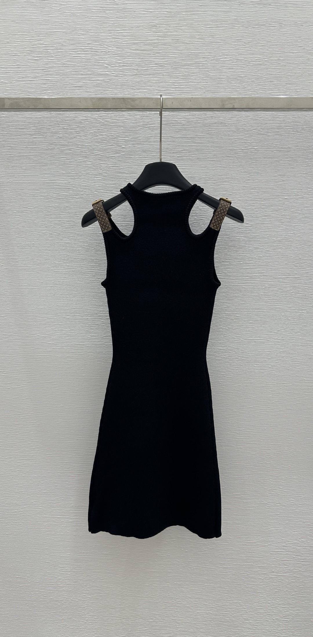 LU25SS round neck chain knit dress