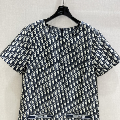 DIO25SS Classic Old Flower Pocket Weave Round Neck Short Sleeve Dress