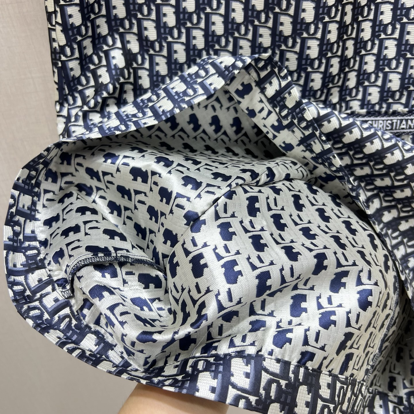 DIO25SS Classic Old Flower Pocket Weave Round Neck Short Sleeve Dress