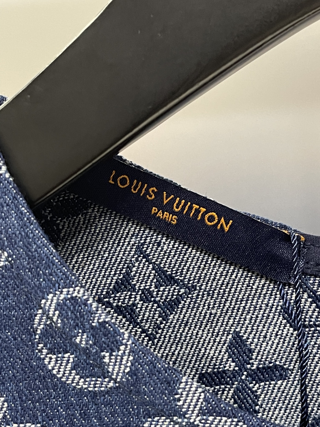 LU25SS Rhinestone Round Neck Short Sleeve Denim Dress