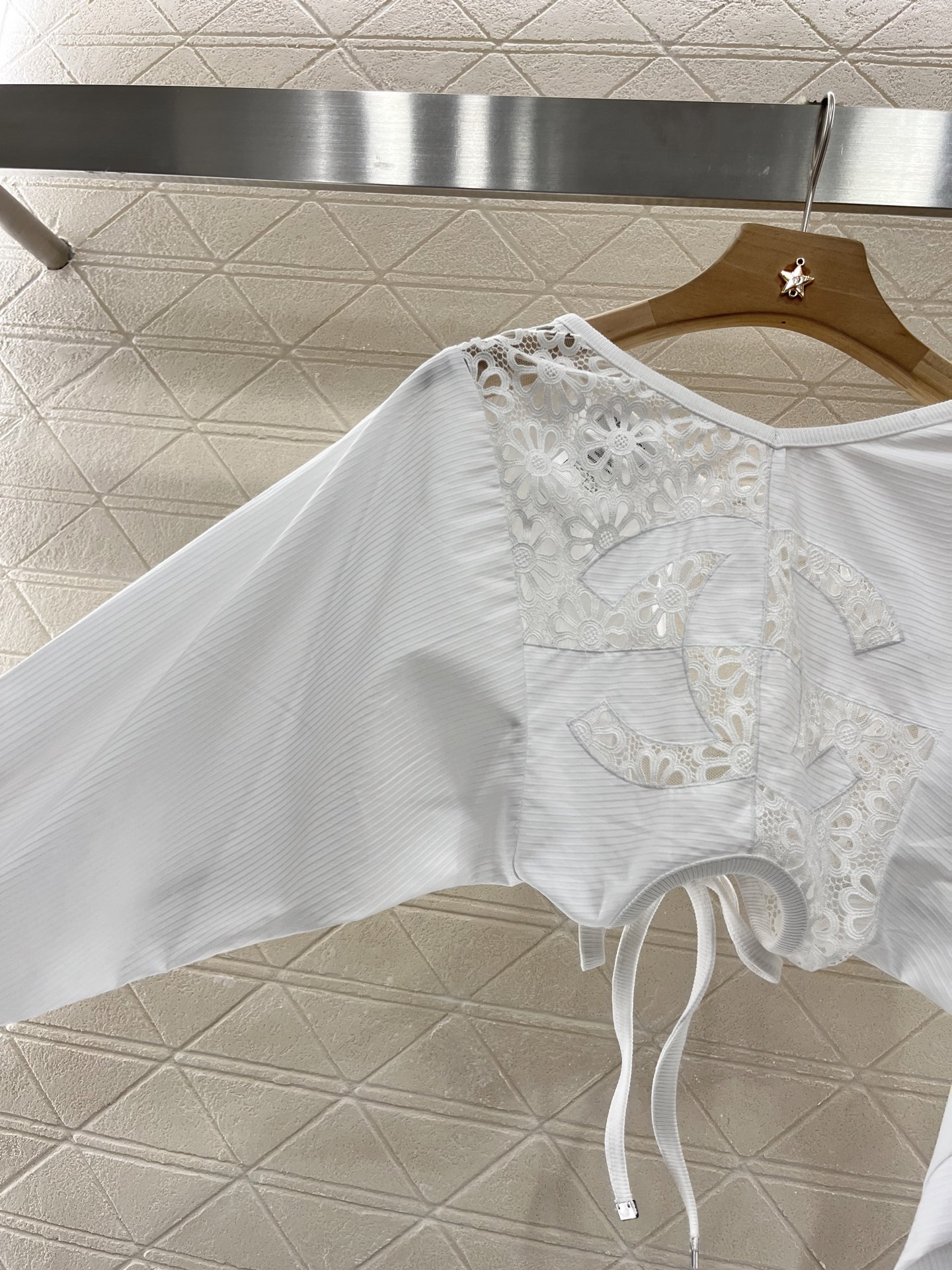 CHANE25SS Heavy Embroidered Silk Long Sleeve Top