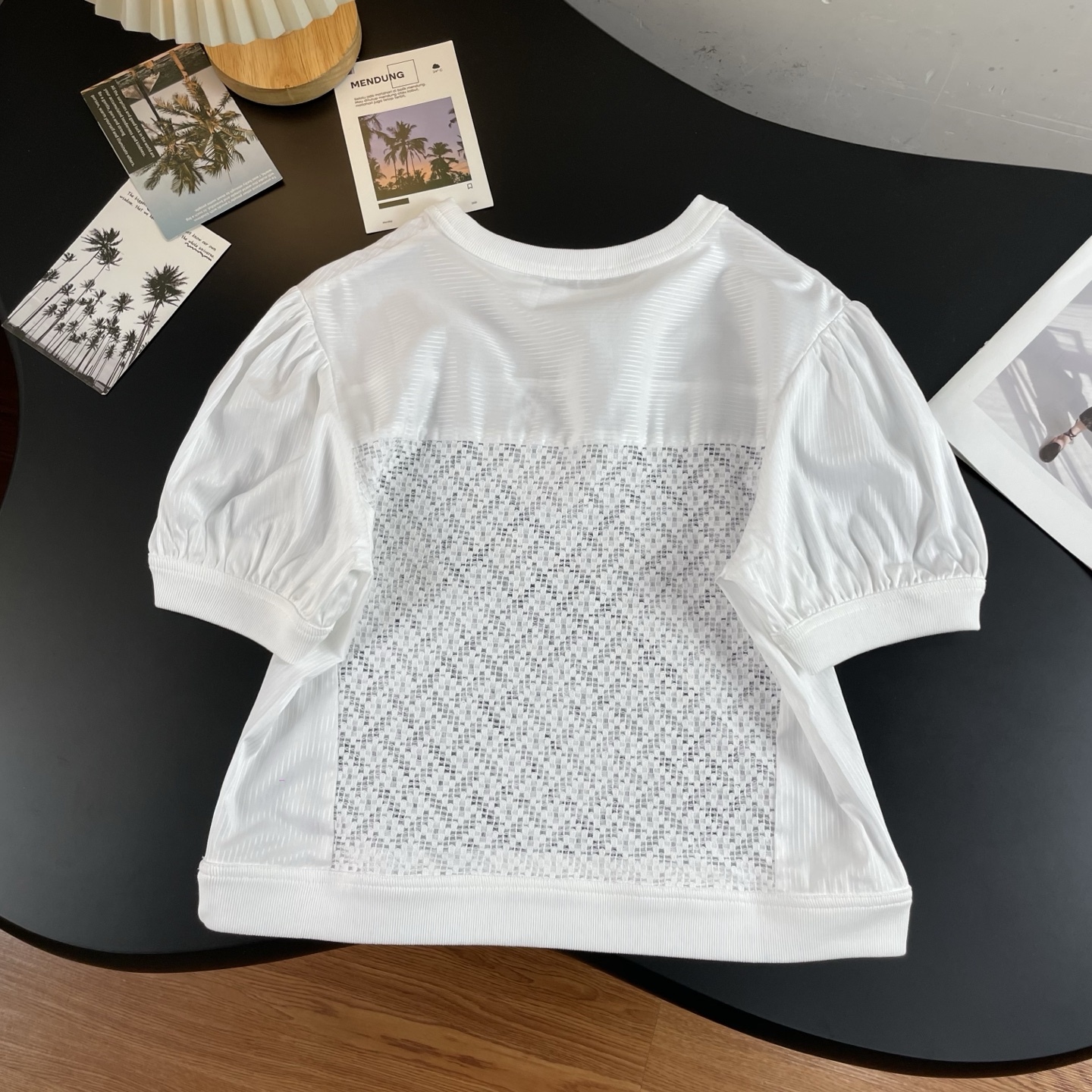 CHANE25SS Cutout Fabric Embroidery Short Sleeve Top