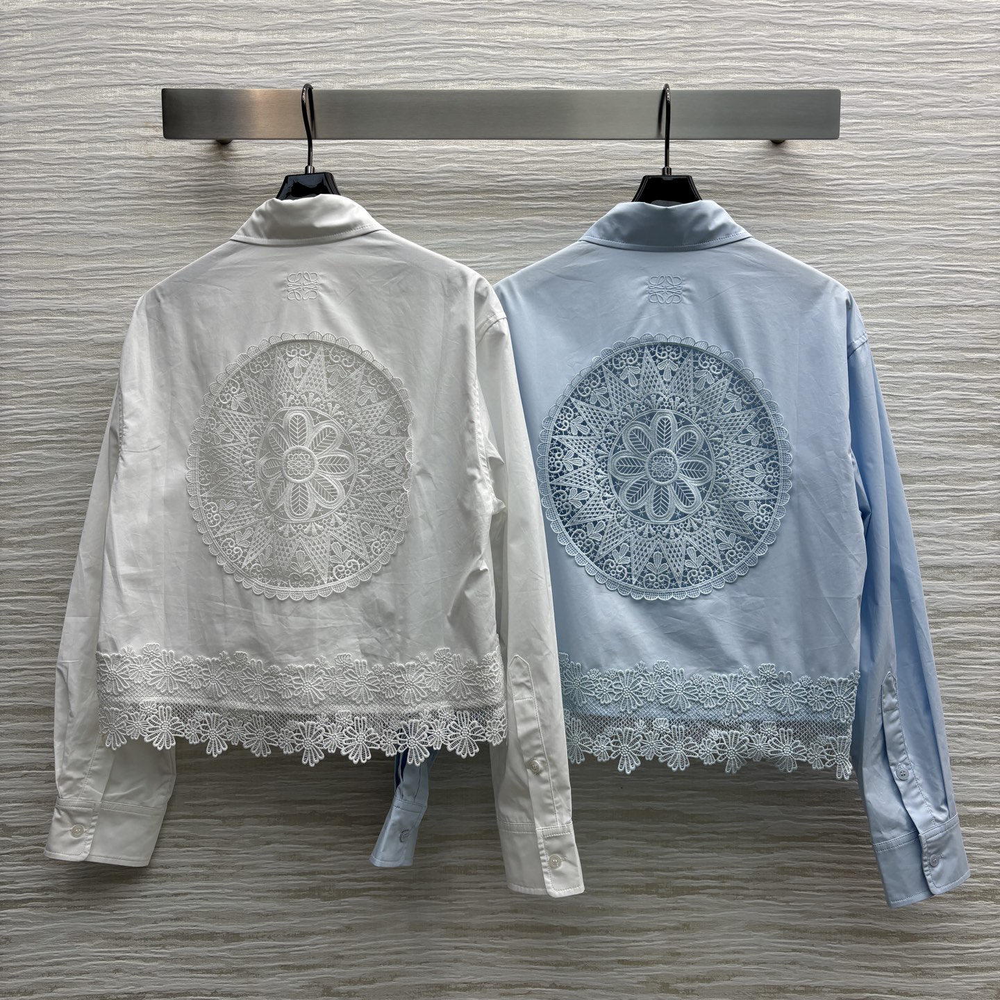 LOE25SS Hollow out lace patchwork shirt