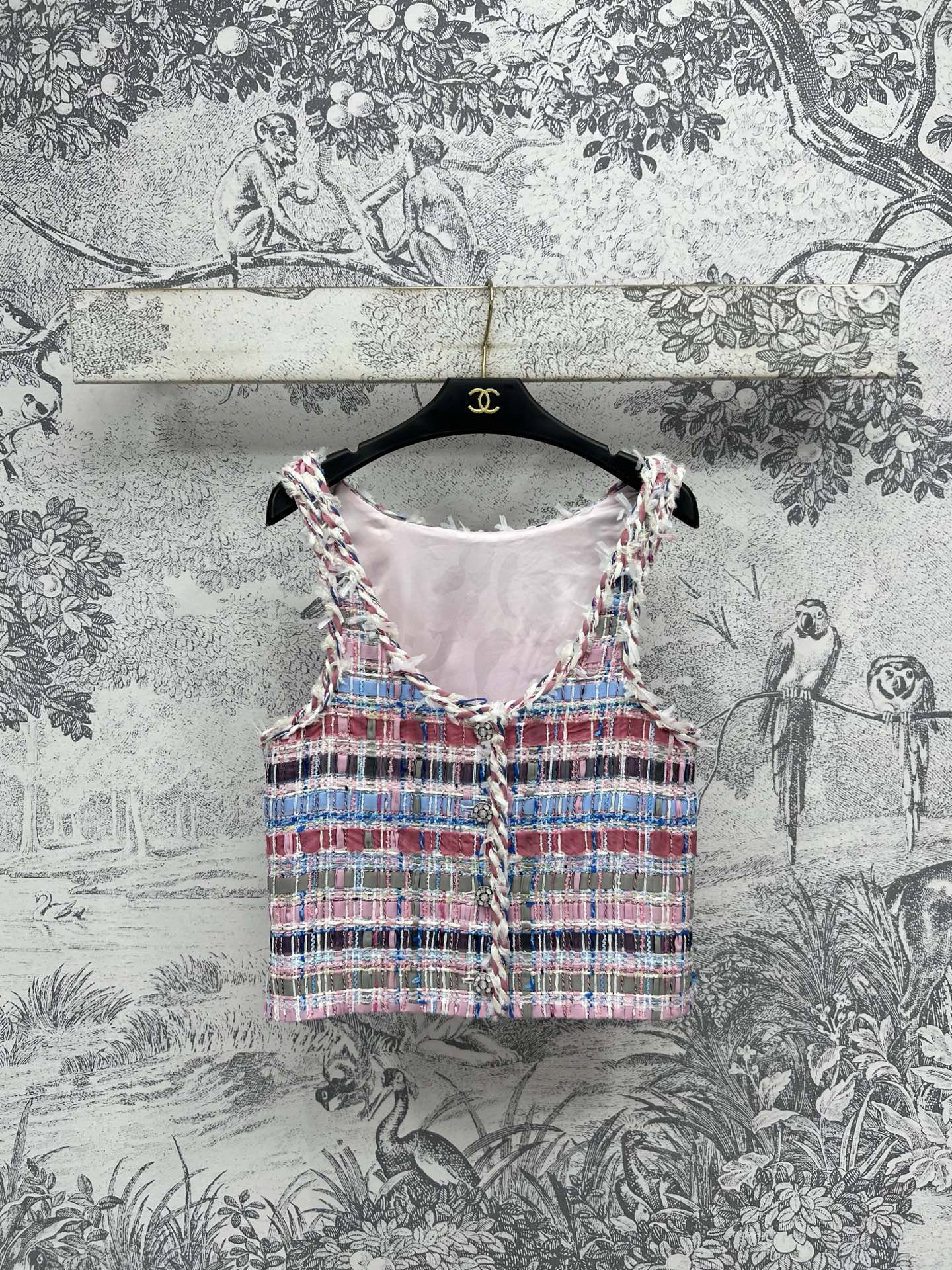 CHANE25SS Colorful Woven Tweed Vest