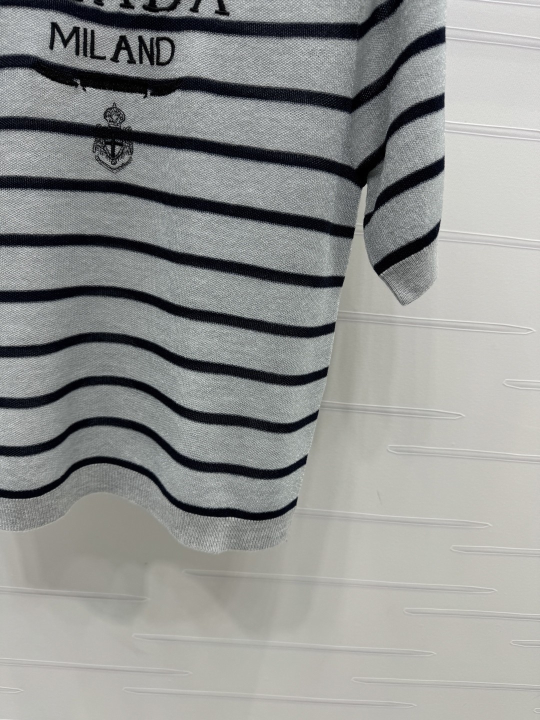 PRAD25SS Striped Knit Mid Sleeve Top