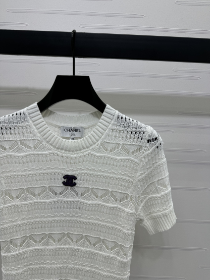CHANE25SS Cut-out knit short sleeve