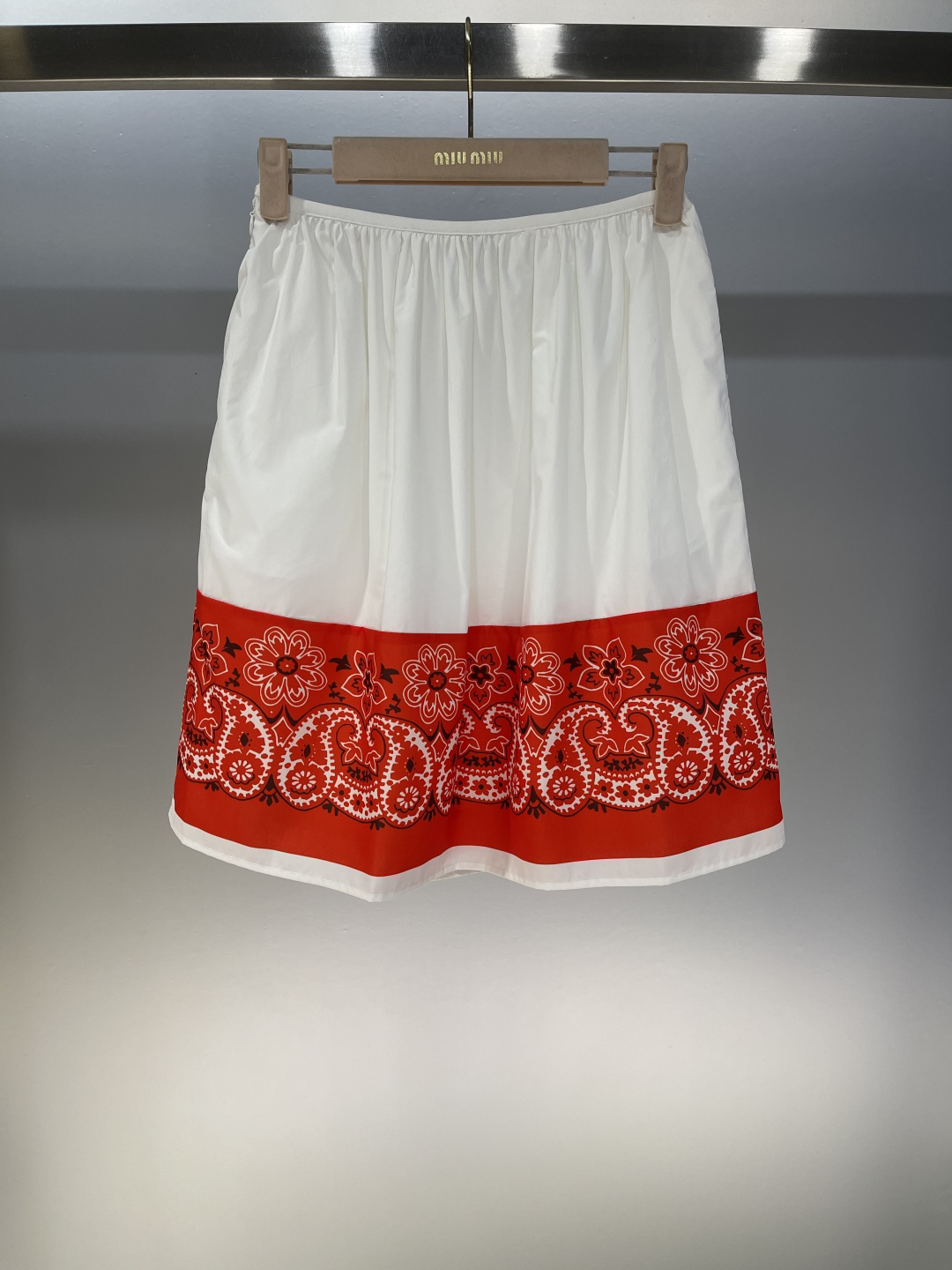 MIU25SS Printed Colorblocked Cotton Half Skirt