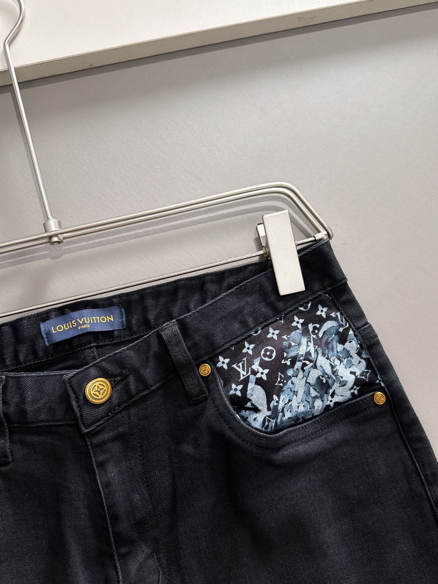 1V denim jeans