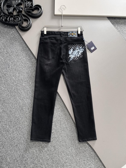 1V denim jeans