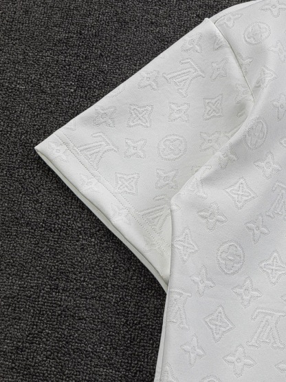 1V short-sleeved shirt