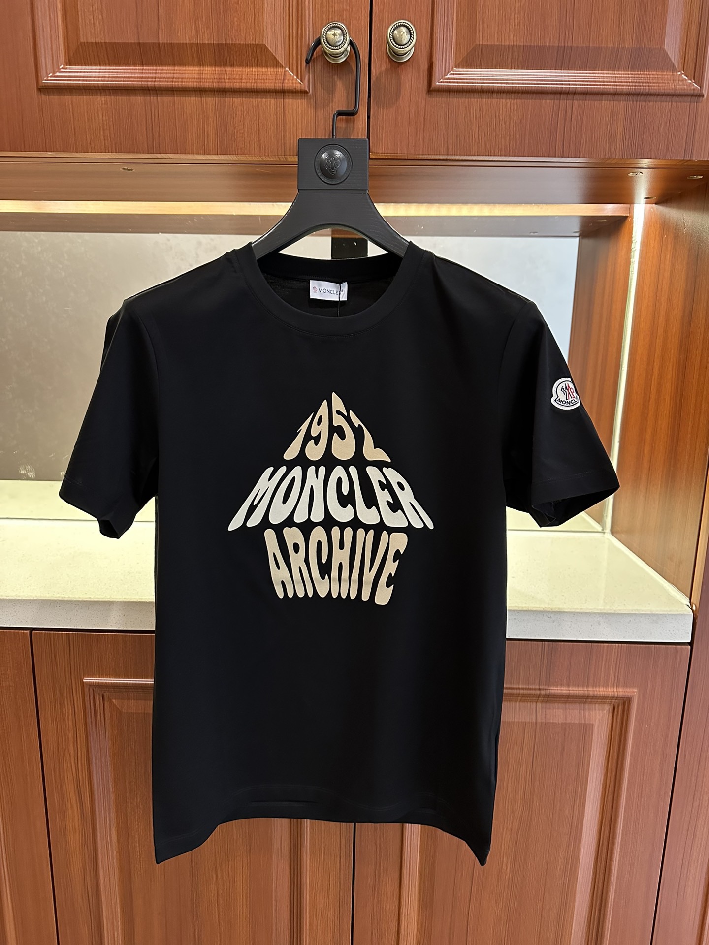 MK short-sleeved shirt