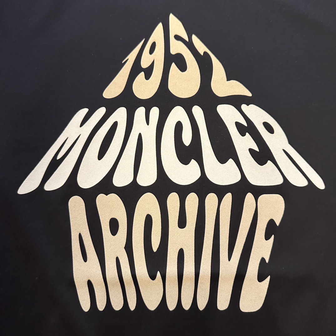 MK short-sleeved shirt