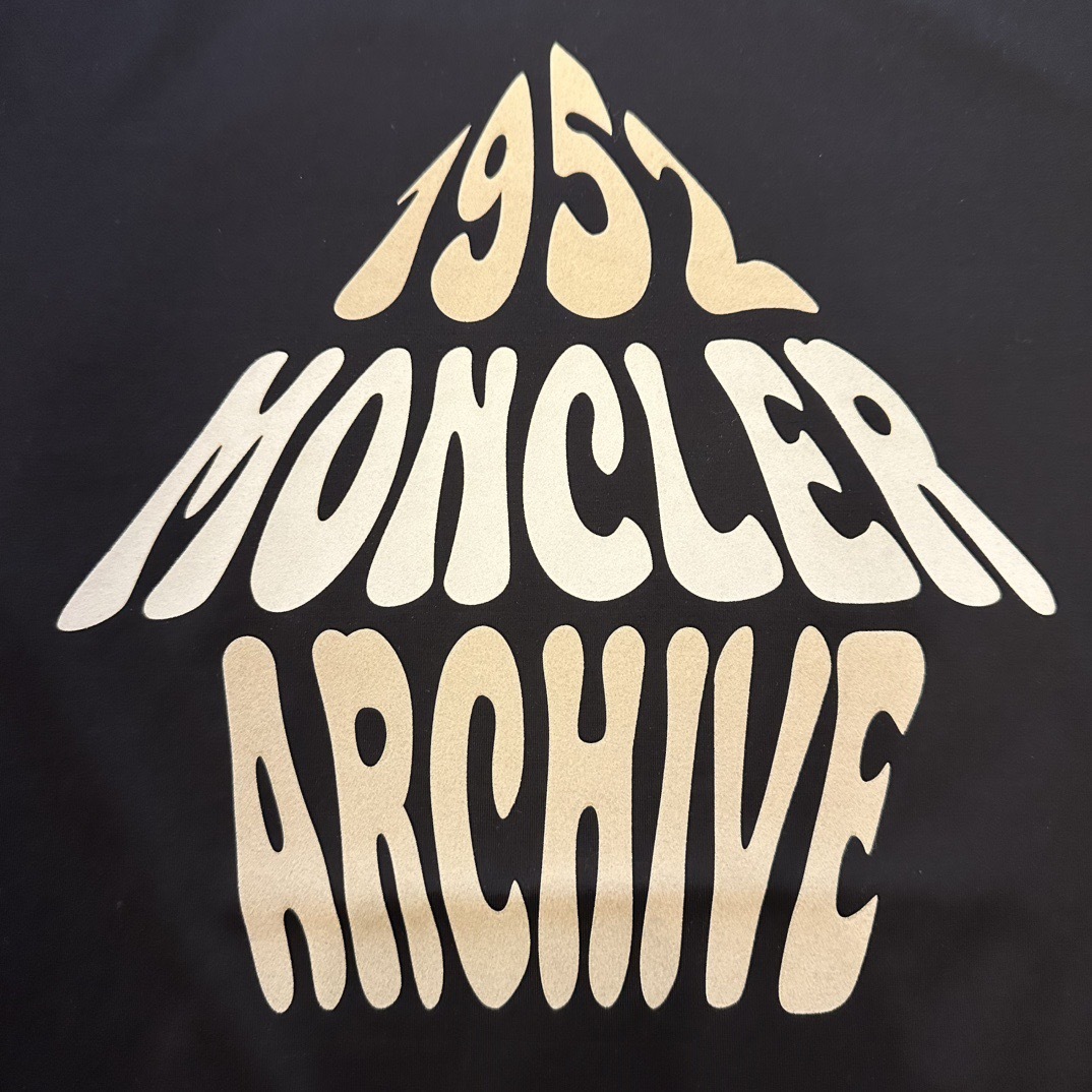 MK short-sleeved shirt