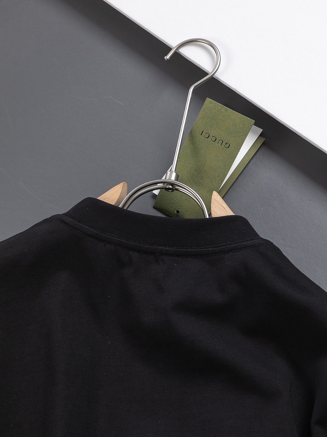 GG short-sleeved shirt