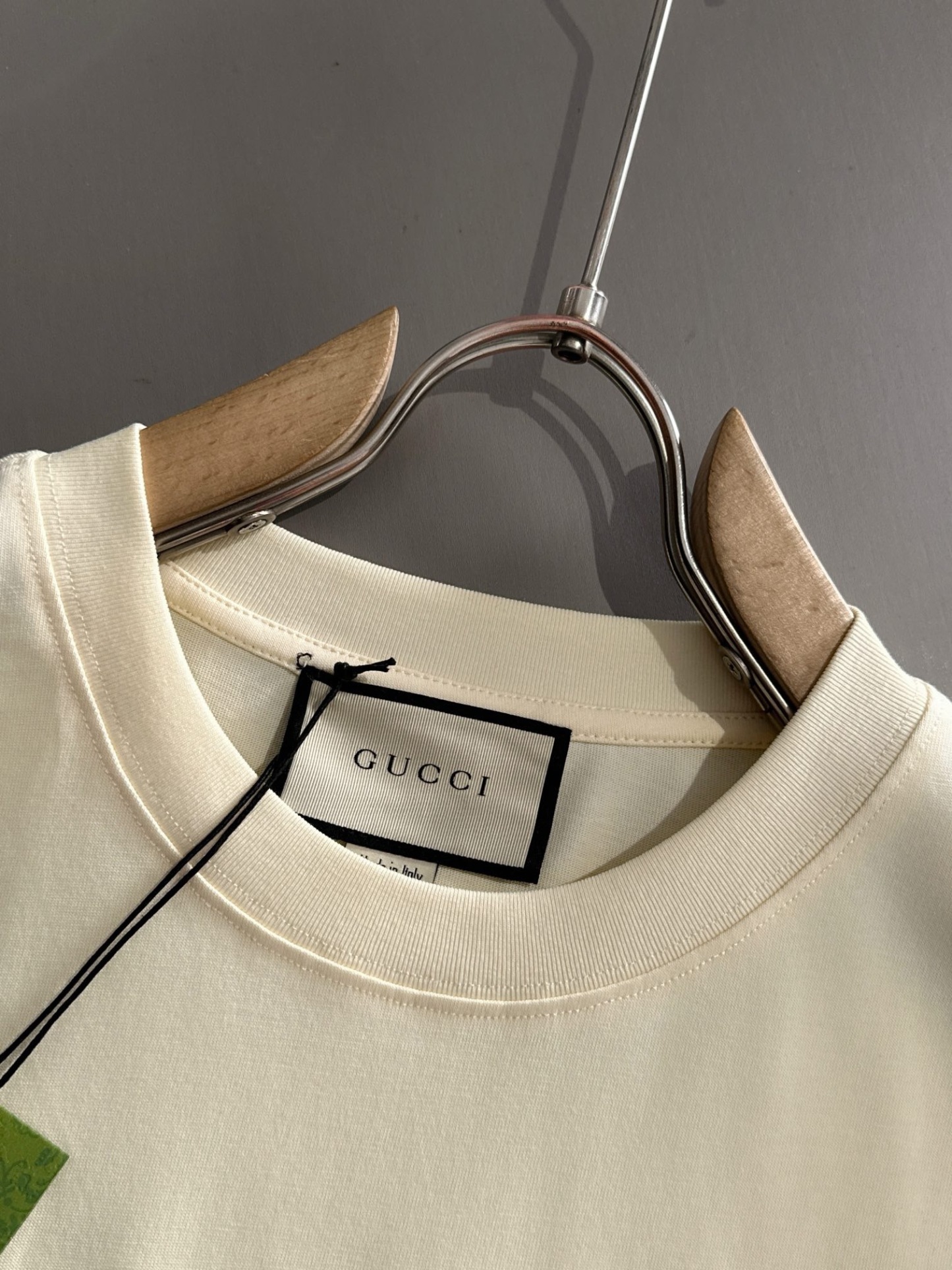 GG short-sleeved shirt