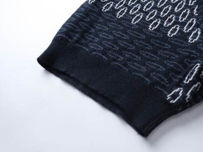 1V Blue grid knitted short sleeved shirt