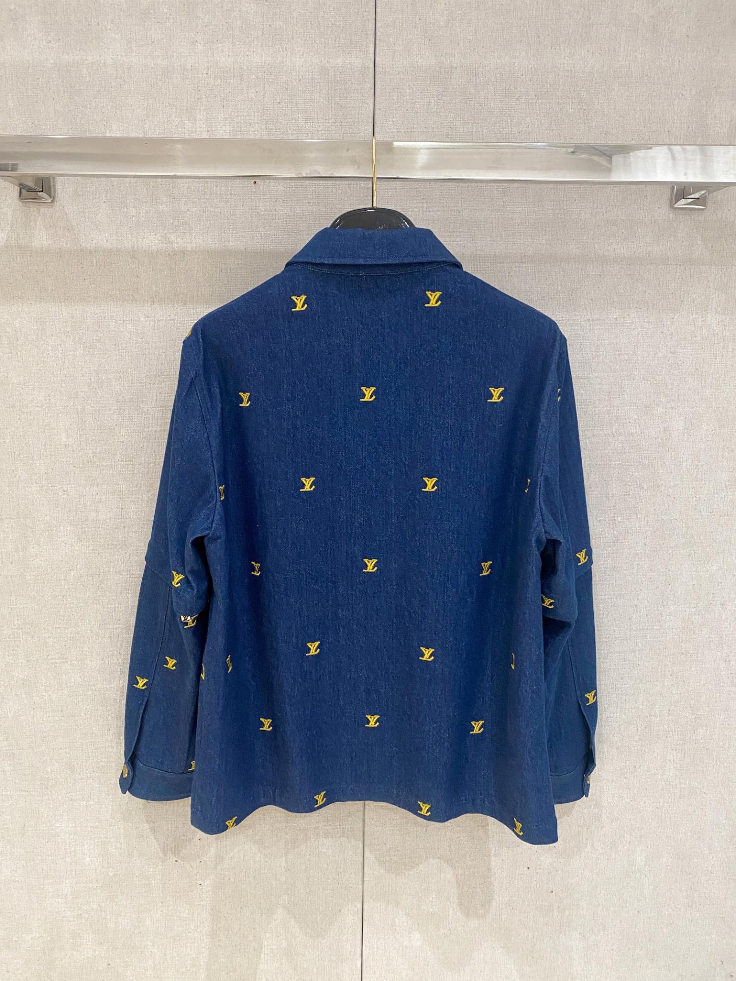 1V Denim denim small logo embroidered jacket with detachable sleeves for 2 outfits