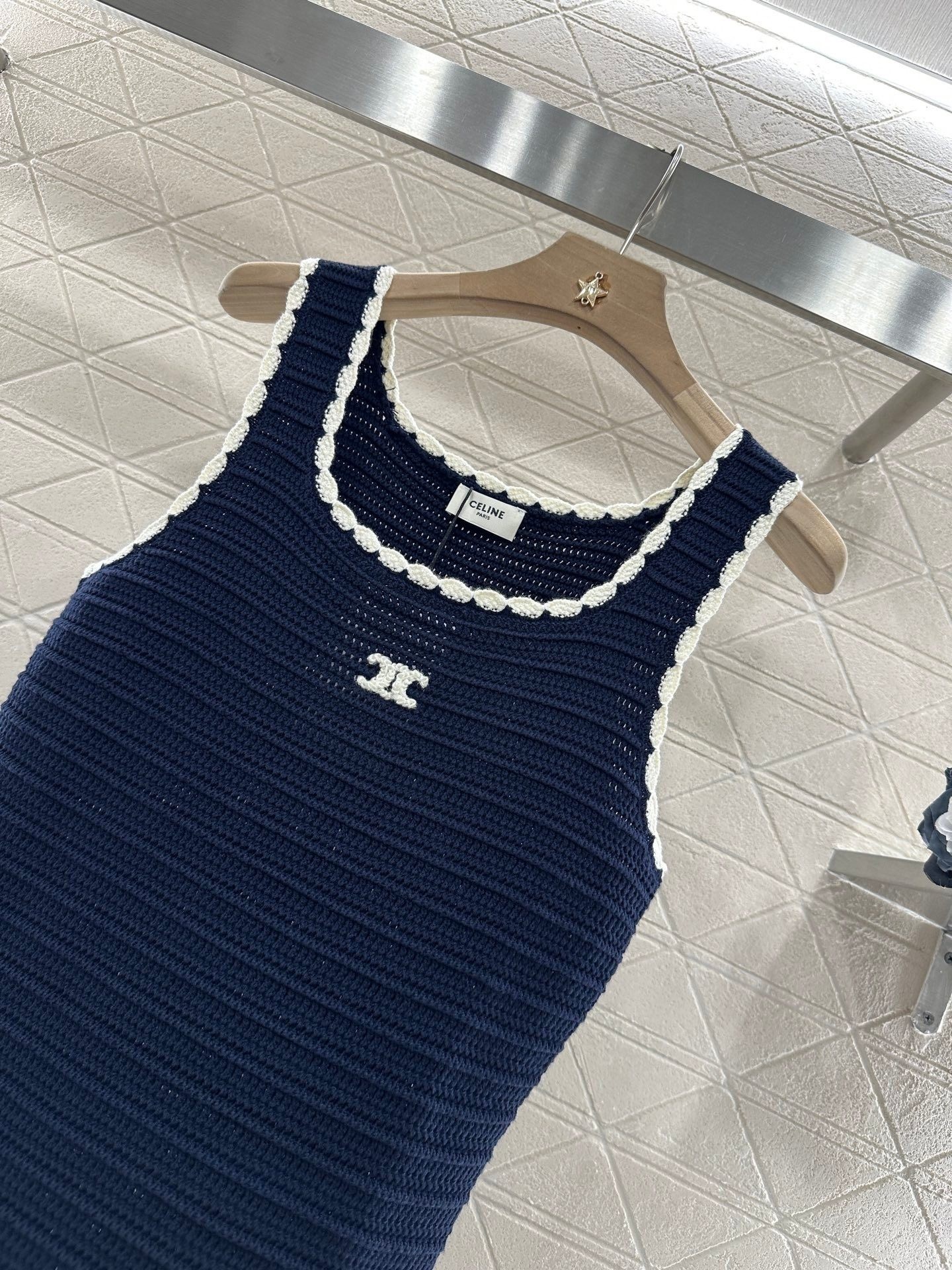 CLIN 25SS Hawaii Vacation Hollow Hook Flower Triumphal Arch Knitted Strap Dress