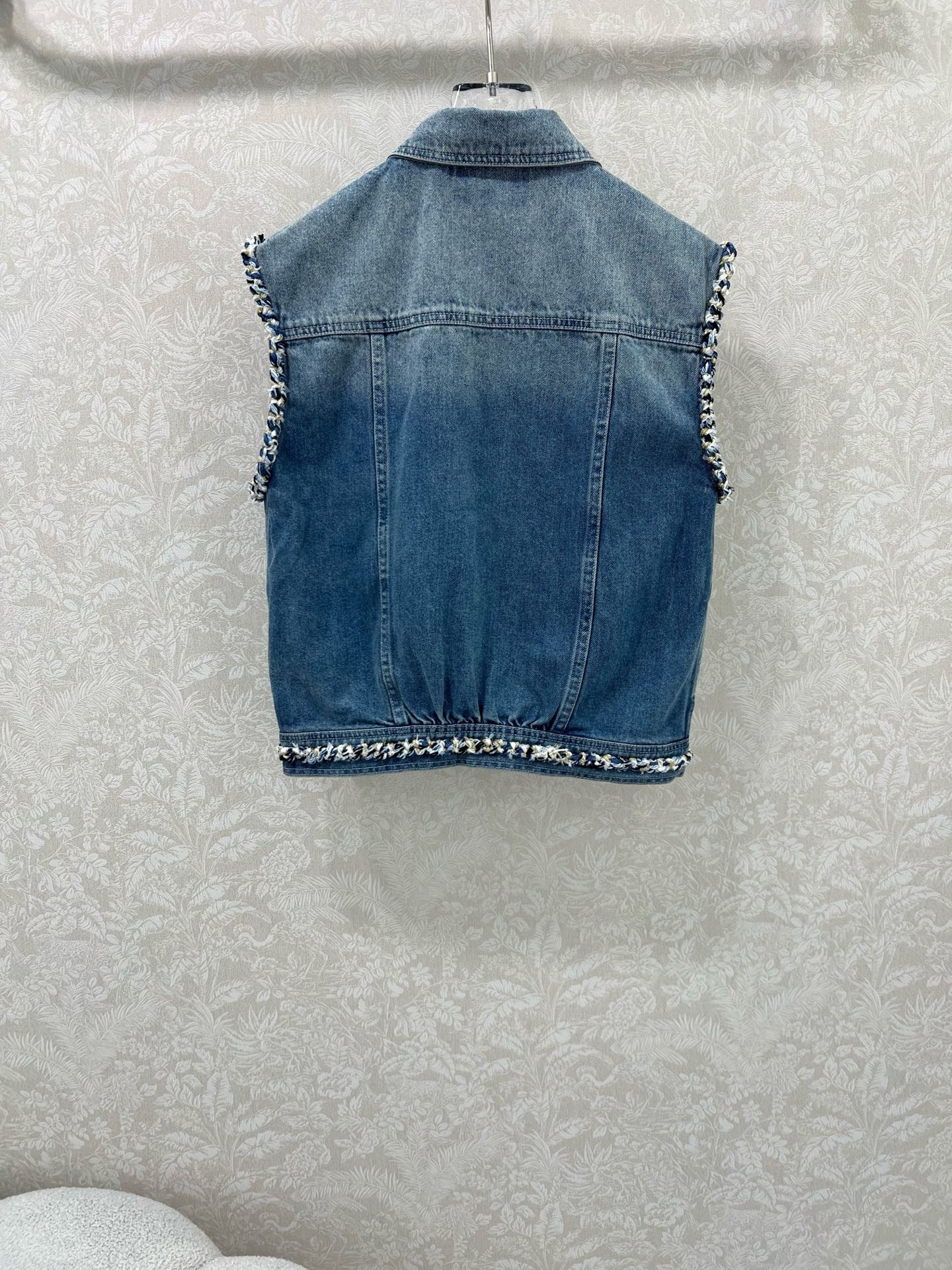 CHAN 2025SS Cowboy vest