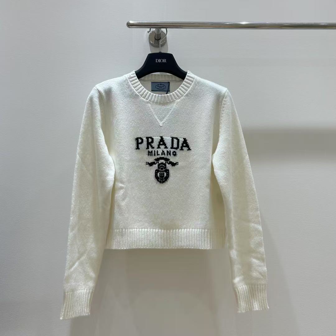 PRD Lettering Logo Pullover