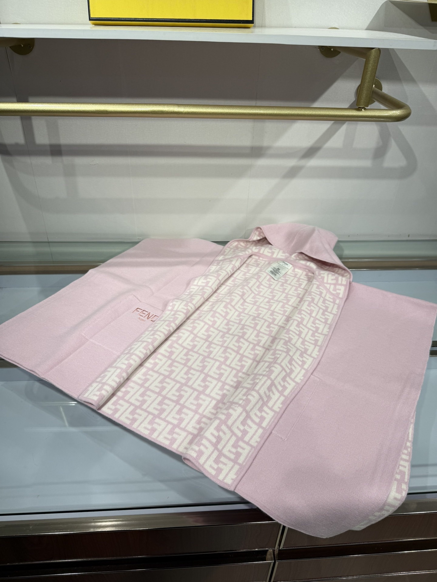 FEN 2025SS Hooded double-sided cashmere cape