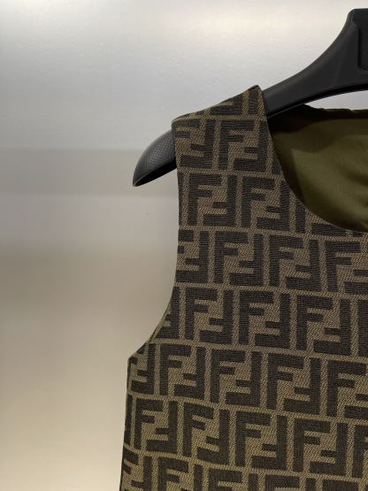 FEN 2025SS Full printed pocket vest dress