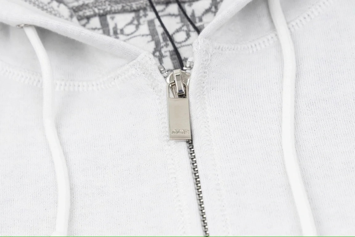 DIO Cashmere Hoodie Jacket