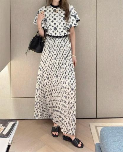 Louis Vuit25SS Bat Trimmed Design Vintage Short Sleeve T-Shirt