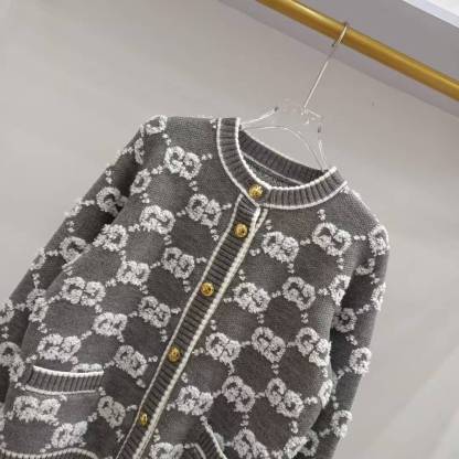 GG Round neck double G letter thick wool cardigan
