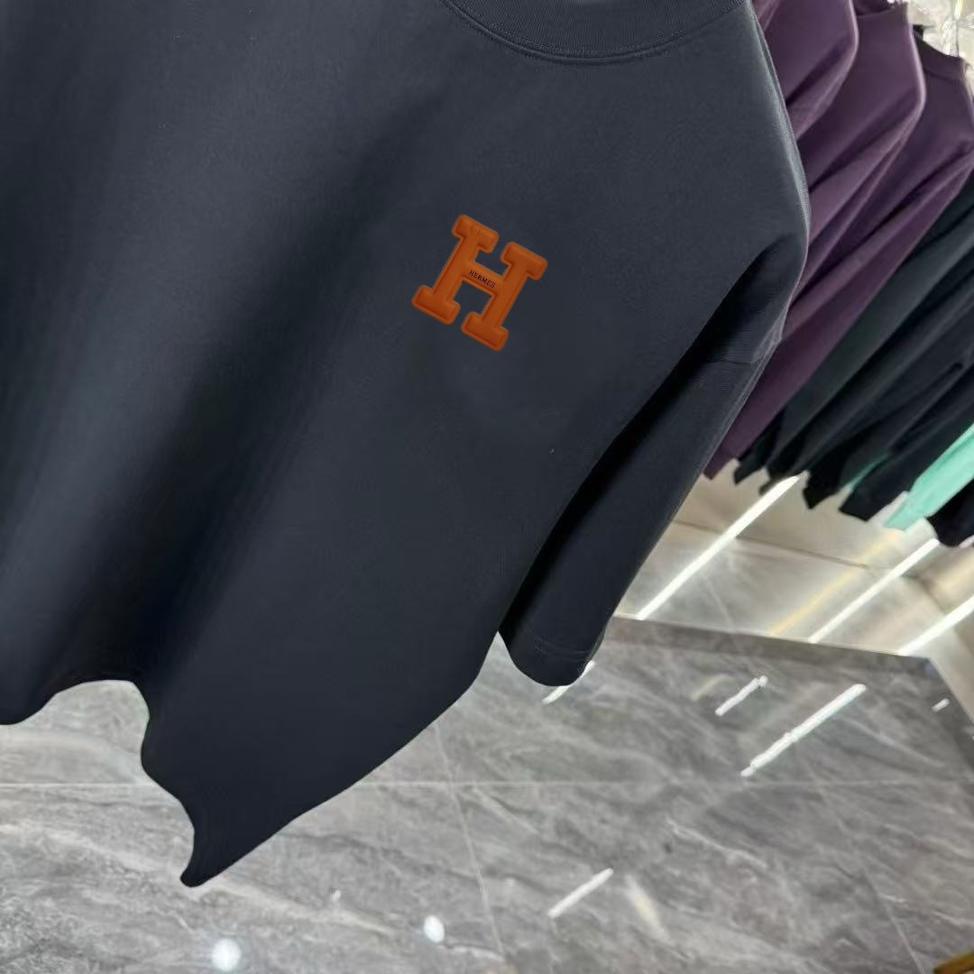 AM Small H leather label short sleeved T-shirt